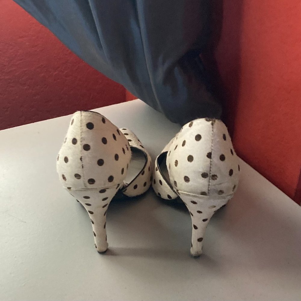 Gently Used Polka Dot Pumps - Picture 2 of 3